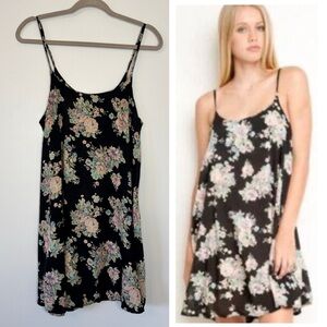 Brandy Melville Gaby Swing Slip Dress Floral Babydoll Mini Dress Flowy Tunic OS